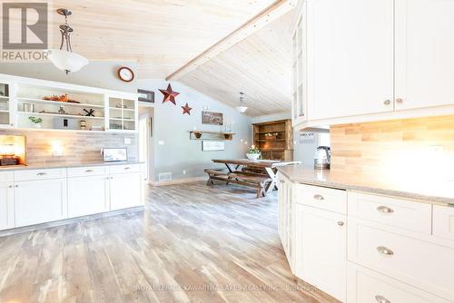 150 Wrenhaven Road, Kawartha Lakes, ON - Indoor Photo Showing Kitchen