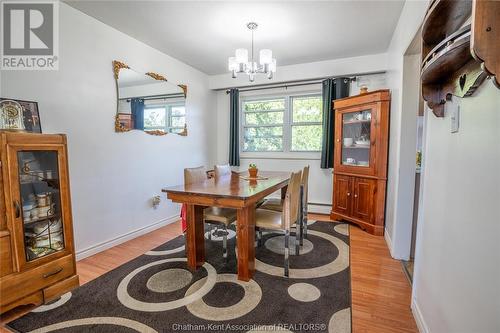 28 Jasper Avenue, Chatham, ON - Indoor Photo Showing Dining Room