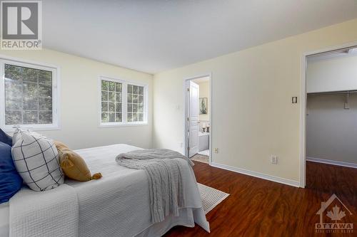 106 Stedman Street, Ottawa, ON - Indoor Photo Showing Bedroom