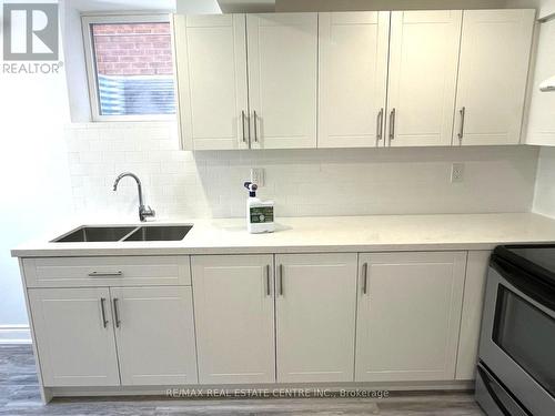 140 Torrance Woods, Brampton, ON - Indoor Photo Showing Kitchen With Double Sink