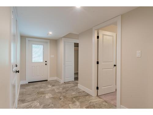 1955 Sandy Road, Castlegar, BC - Indoor Photo Showing Other Room