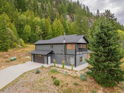 1955 Sandy Road, Castlegar, BC - Outdoor