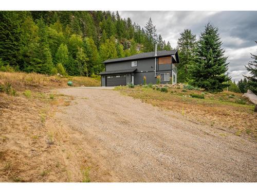 1955 Sandy Road, Castlegar, BC - Outdoor