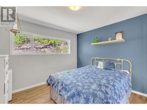 1863 Dubois Drive, Prince George, BC - Indoor Photo Showing Bedroom