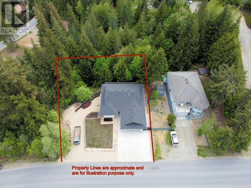 2406 Forest Drive, Blind Bay, BC - Outdoor With View