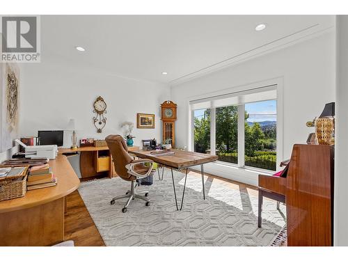 3071 Thacker Drive, West Kelowna, BC - Indoor Photo Showing Office