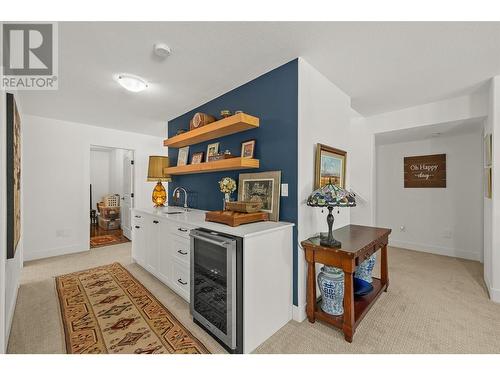 3071 Thacker Drive, West Kelowna, BC - Indoor