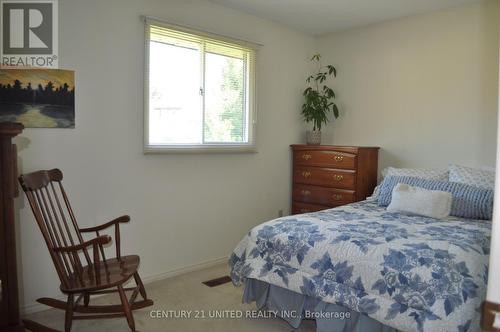 854 Stewart Drive, Peterborough (Ashburnham), ON - Indoor Photo Showing Bedroom