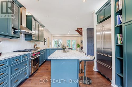 41 Tremont Crescent, Toronto (Banbury-Don Mills), ON - Indoor Photo Showing Kitchen With Upgraded Kitchen