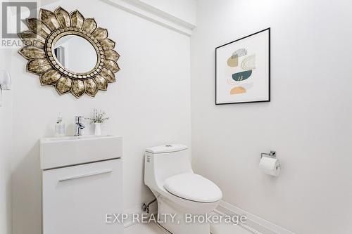 41 Tremont Crescent, Toronto (Banbury-Don Mills), ON - Indoor Photo Showing Bathroom