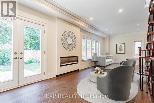 41 Tremont Crescent, Toronto (Banbury-Don Mills), ON - Indoor Photo Showing Living Room