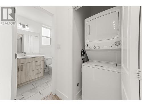 210 Scott Avenue Unit# 102, Penticton, BC - Indoor Photo Showing Laundry Room