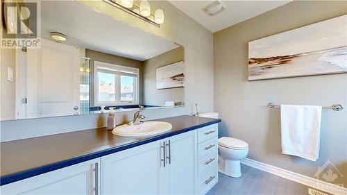 108 Pin Cherry Grove, Ottawa, ON - Indoor Photo Showing Bathroom