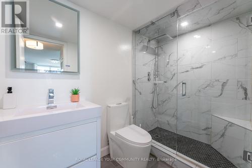 707 - 323 Richmond Street E, Toronto (Moss Park), ON - Indoor Photo Showing Bathroom