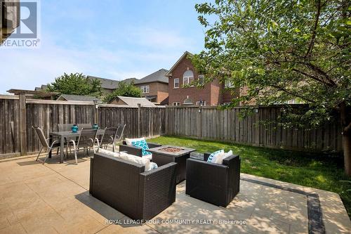 195 District Avenue N, Vaughan, ON - Outdoor