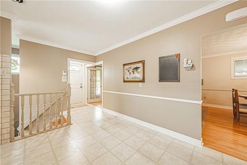 38 Cardinal Drive, Hamilton, ON - Indoor Photo Showing Other Room