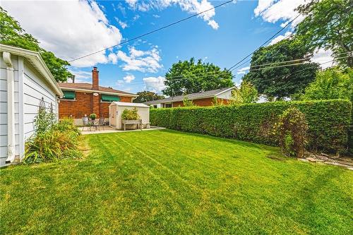 38 Cardinal Drive, Hamilton, ON - Outdoor