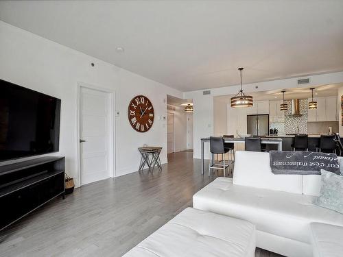 Vue d'ensemble - 204-1255 Rue Des Francs-Bourgeois, Boisbriand, QC - Indoor Photo Showing Living Room