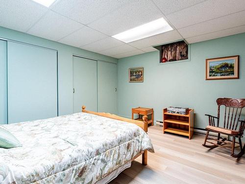 Chambre Ã Â coucher - 450 Rue Montmagny, Sherbrooke (Les Nations), QC - Indoor Photo Showing Bedroom