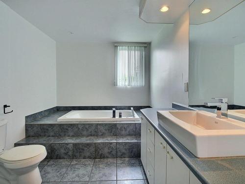 Salle de bains - 987 Rue Principale, Sainte-Clotilde-De-Beauce, QC - Indoor Photo Showing Bathroom