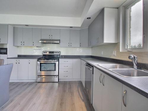 Chambre Ã Â coucher - 987 Rue Principale, Sainte-Clotilde-De-Beauce, QC - Indoor Photo Showing Kitchen With Double Sink