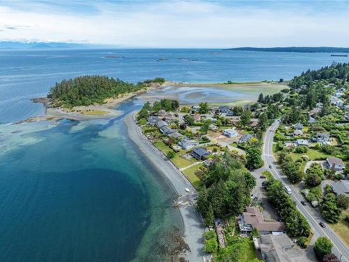 3780 Hammond Bay Rd, Nanaimo, BC 