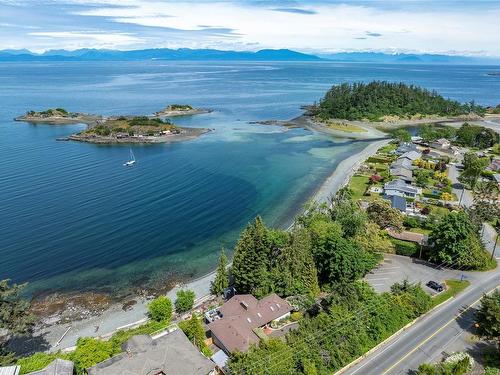 3780 Hammond Bay Rd, Nanaimo, BC 