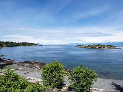 3780 Hammond Bay Rd, Nanaimo, BC 