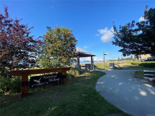 308-297 Hirst Ave West, Parksville, BC - Outdoor With View