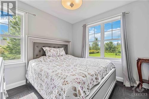 49 D'Arcys Way, North Grenville, ON - Indoor Photo Showing Bedroom