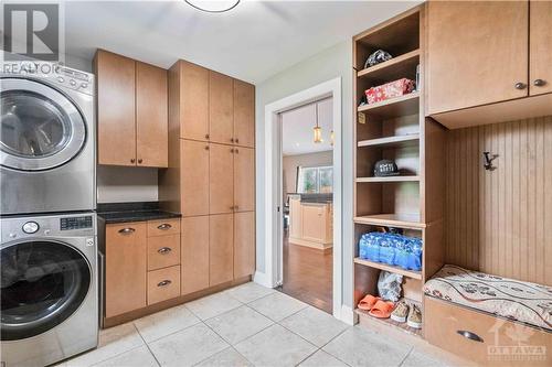 49 D'Arcys Way, North Grenville, ON - Indoor Photo Showing Laundry Room