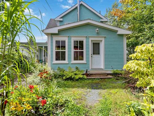 419 Main Street, Mahone Bay, NS 