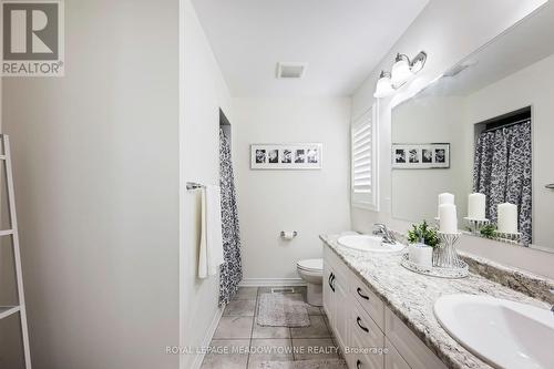 104 Stedford Crescent, Brampton (Northwest Brampton), ON - Indoor Photo Showing Bathroom