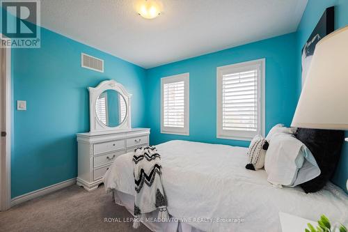 104 Stedford Crescent, Brampton, ON - Indoor Photo Showing Bedroom