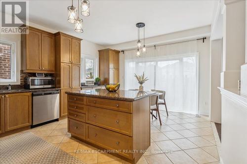 3099 Ferguson Drive, Burlington (Alton), ON - Indoor Photo Showing Kitchen