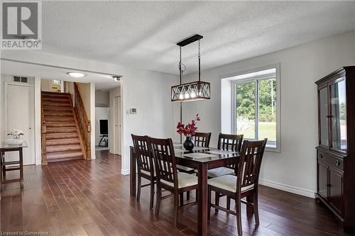 1838 Regional 97 Road, Flamborough, ON - Indoor Photo Showing Dining Room