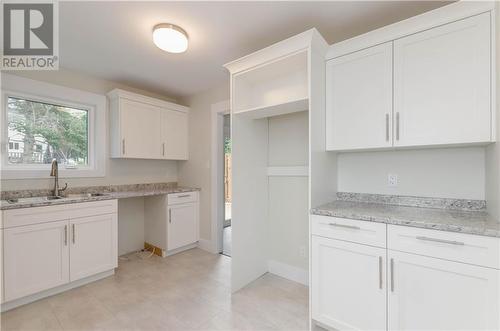 32-34 Laurentide Road, Riverview, NB - Indoor Photo Showing Kitchen