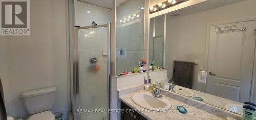 56 Dolobram Trail, Brampton, ON - Indoor Photo Showing Bathroom