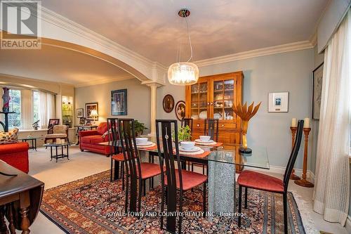 18 Corneil Street, Kawartha Lakes (Lindsay), ON - Indoor Photo Showing Dining Room