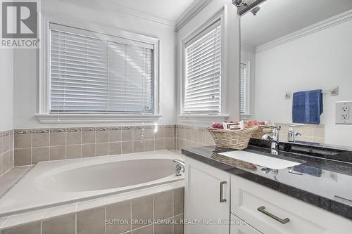 50 Guery Crescent N, Vaughan (East Woodbridge), ON - Indoor Photo Showing Bathroom