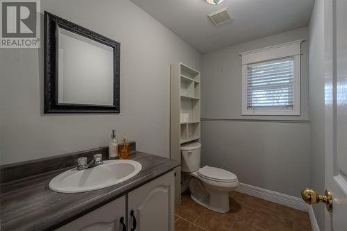 14 Invermore Place, Cbs, NL - Indoor Photo Showing Bathroom