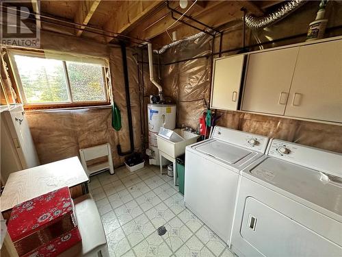 289 Ivan Crescent, Cornwall, ON - Indoor Photo Showing Laundry Room