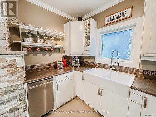 189 Farah Avenue, Temiskaming Shores, ON - Indoor Photo Showing Kitchen With Double Sink