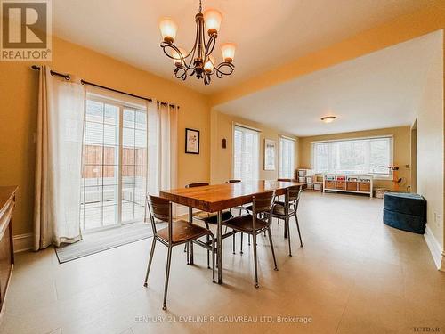 189 Farah Avenue, Temiskaming Shores, ON - Indoor Photo Showing Dining Room