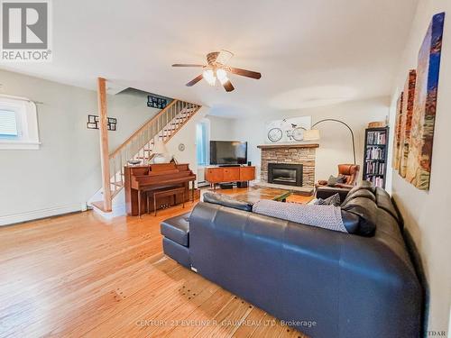 189 Farah Avenue, Temiskaming Shores, ON - Indoor Photo Showing Living Room With Fireplace