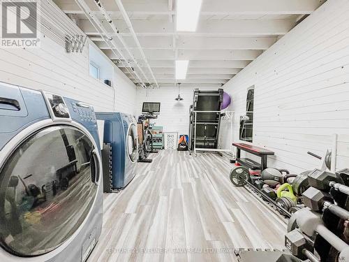 189 Farah Avenue, Temiskaming Shores, ON - Indoor Photo Showing Laundry Room