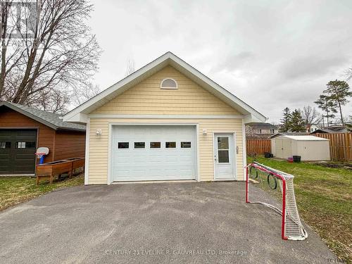 189 Farah Avenue, Temiskaming Shores, ON - Outdoor