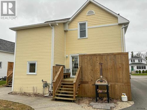 189 Farah Avenue, Temiskaming Shores, ON - Outdoor With Exterior