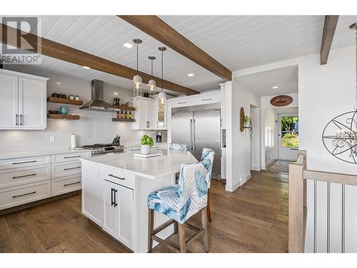 2740 Lakeview Road, West Kelowna, BC - Indoor Photo Showing Kitchen With Upgraded Kitchen