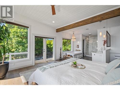 2740 Lakeview Road, West Kelowna, BC - Indoor Photo Showing Bedroom